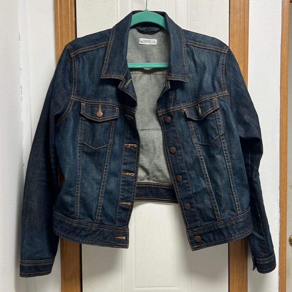 Gap denim jacket size LP